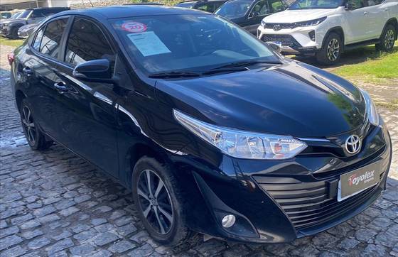 TOYOTA YARIS 1.5 16V FLEX SEDAN XS CONNECT MULTIDRIVE TOYOTA YARIS 1.5 16V FLEX SEDAN XS CONNECT MULTIDRIVE